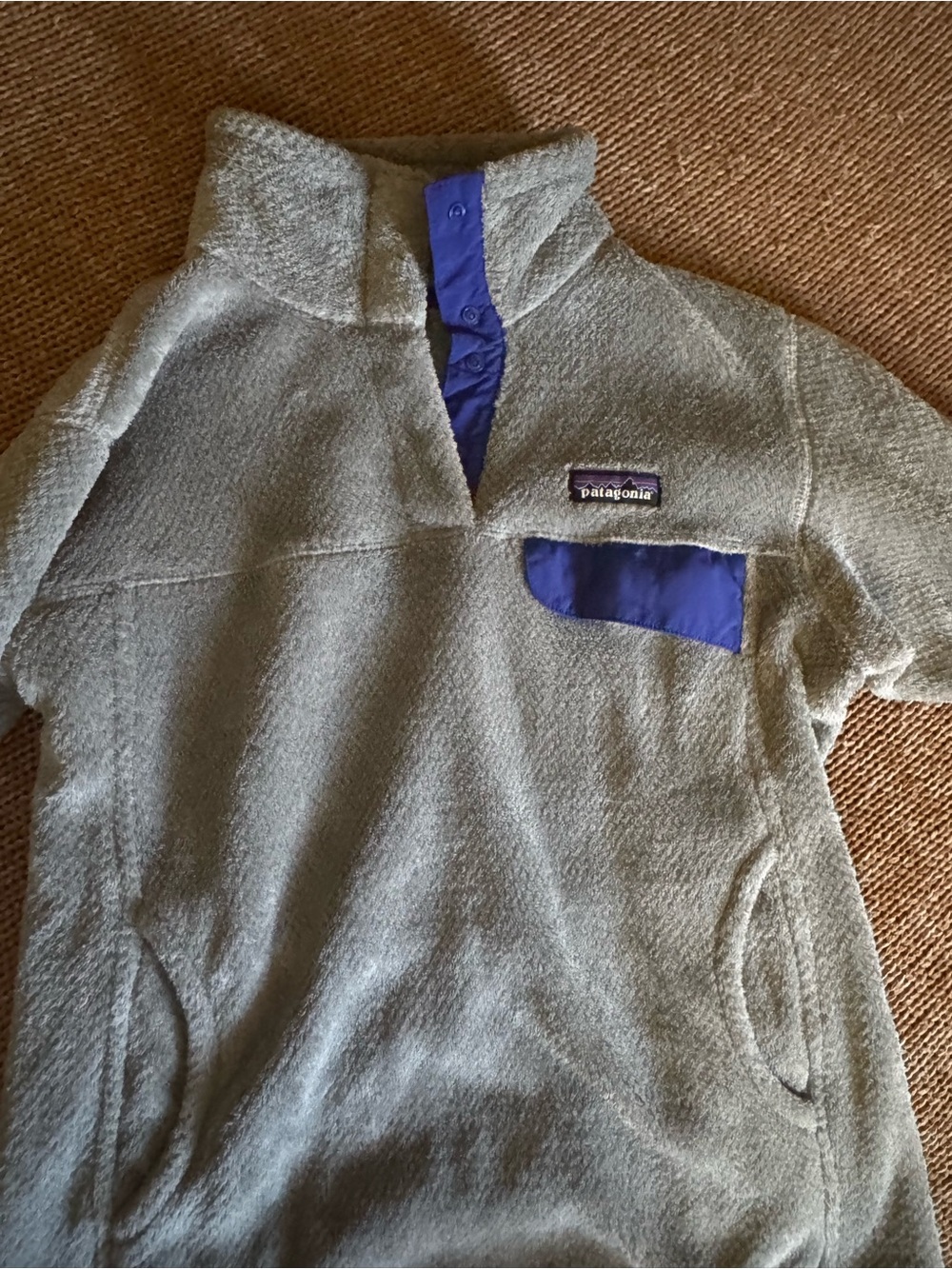 Patagonia Men’s Gray Fleece Pullover with Purple Trim